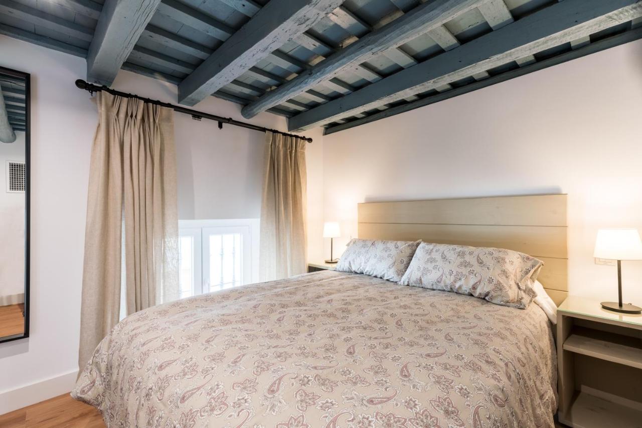 Apartamentos Leoncillos Sevilla Dış mekan fotoğraf