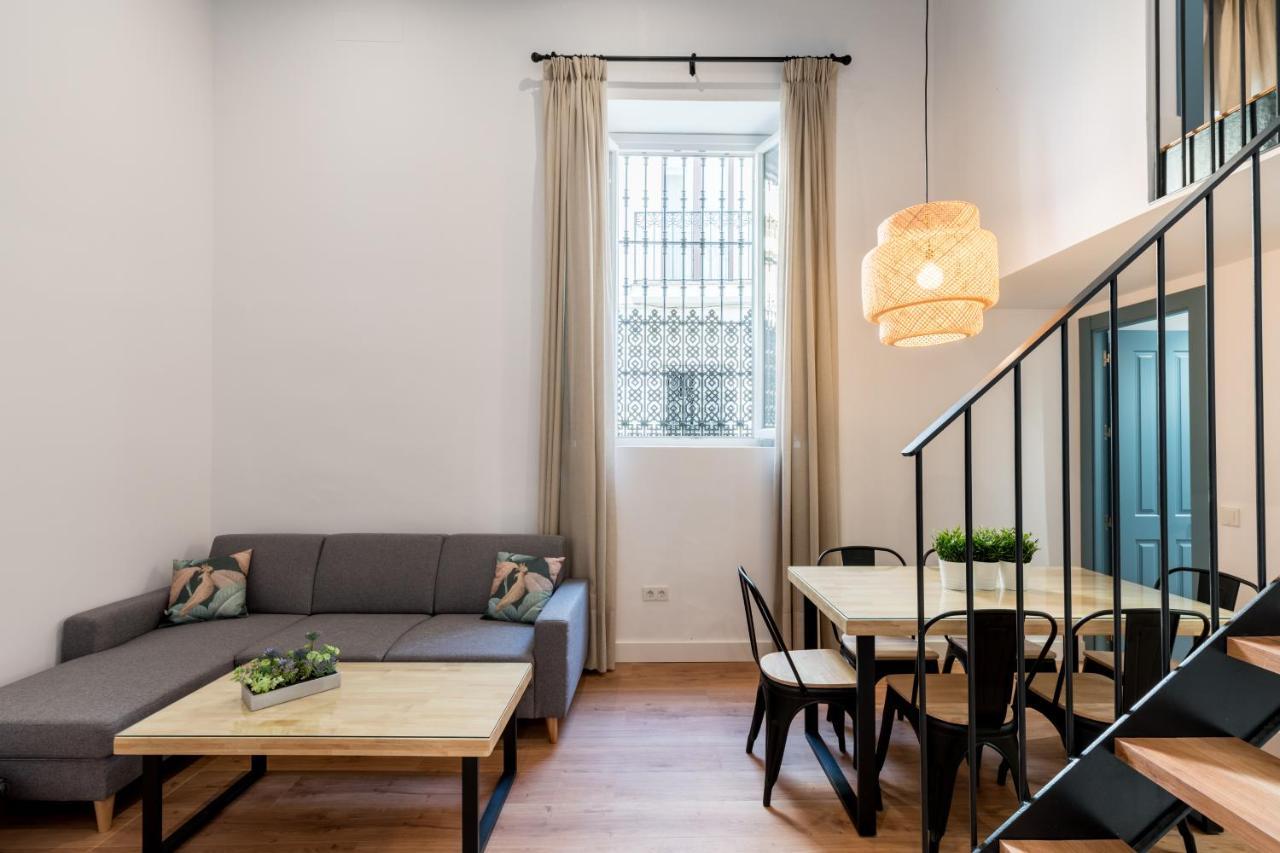 Apartamentos Leoncillos Sevilla Dış mekan fotoğraf