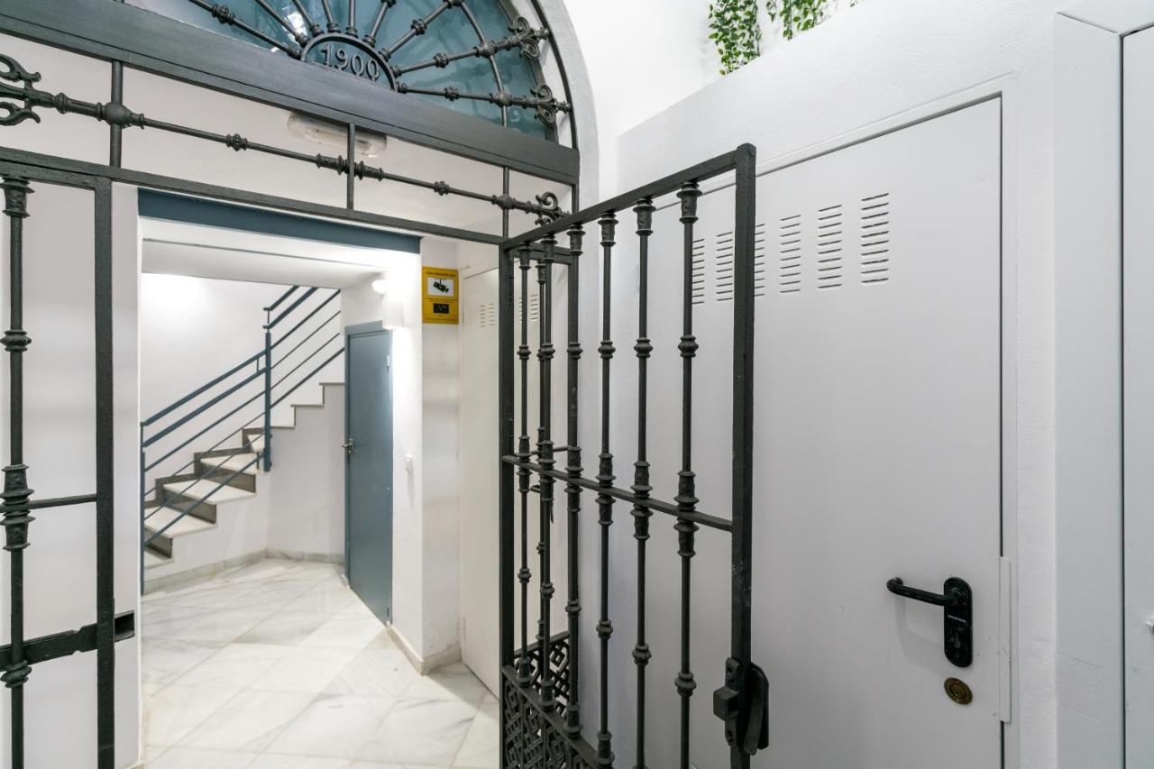 Apartamentos Leoncillos Sevilla Dış mekan fotoğraf