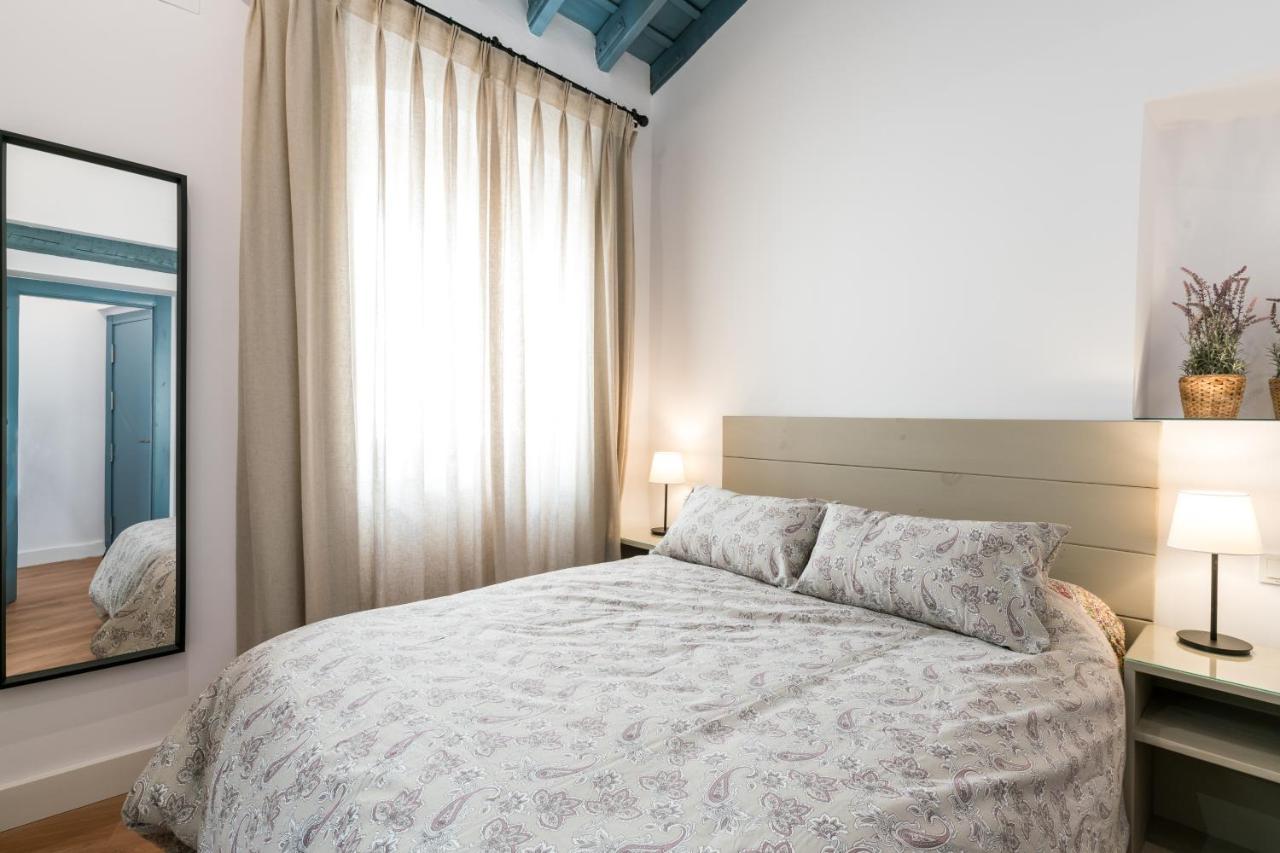 Apartamentos Leoncillos Sevilla Dış mekan fotoğraf